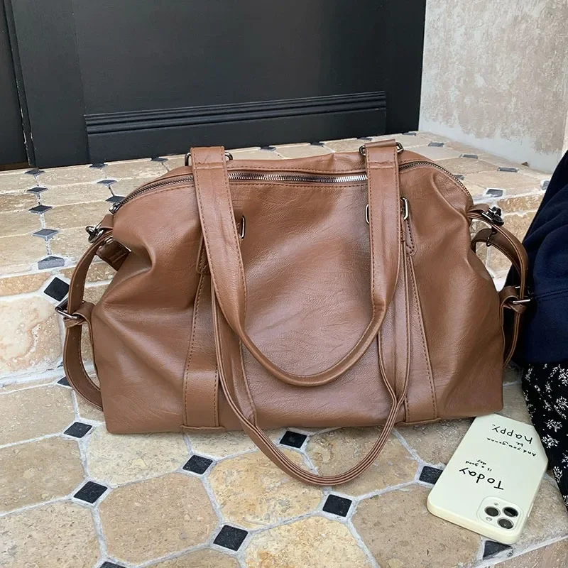 Women Hand Bags For Office - ファッション性の高いレディースハンドバッグ。大容量で、旅行や通勤、オフィスでの使用に最適。PUレザー製で、肩掛けや斜め掛けができる。