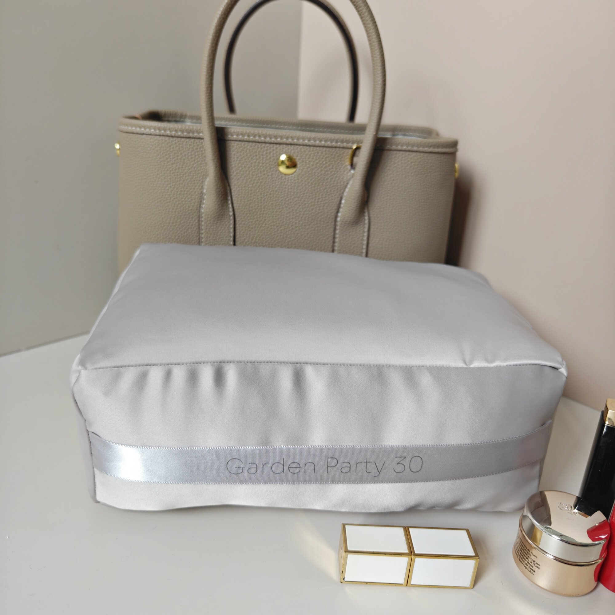 Hガーデンパーティー30、36に対応。収納用クッション、高級 - Women'S Bags Handbags のレビューと価格